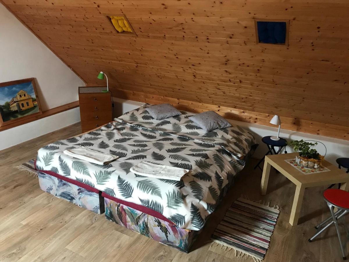 Ubytovani Hrusice Eksteriør billede